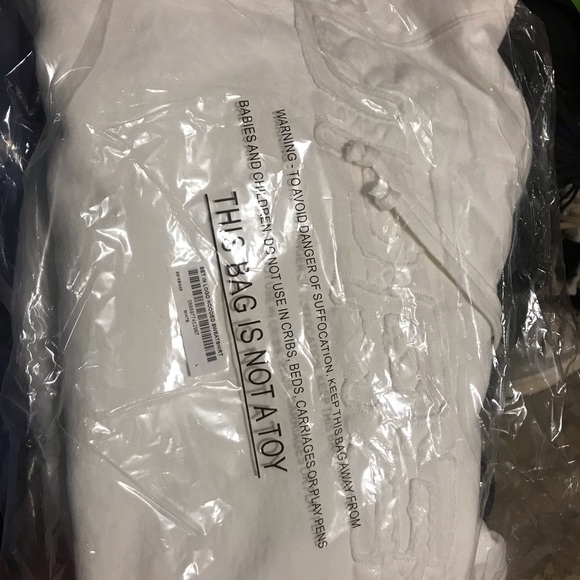 Supreme Set in Logo Sweatshirt - Picture 3 of 5